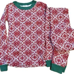 Hanna Andersson Red and Green Floral Pajama Set